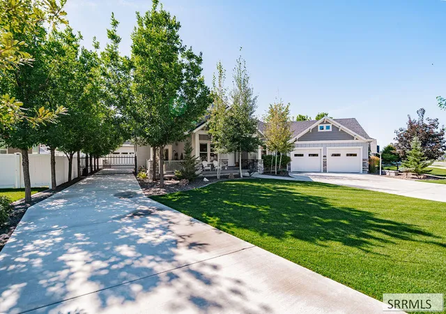 Photo 3 of Single family home for sale at 345 Fire Thorn, Idaho Falls, ID 83404 | MLS# 2189012 | Listing updated on 2026-09-12