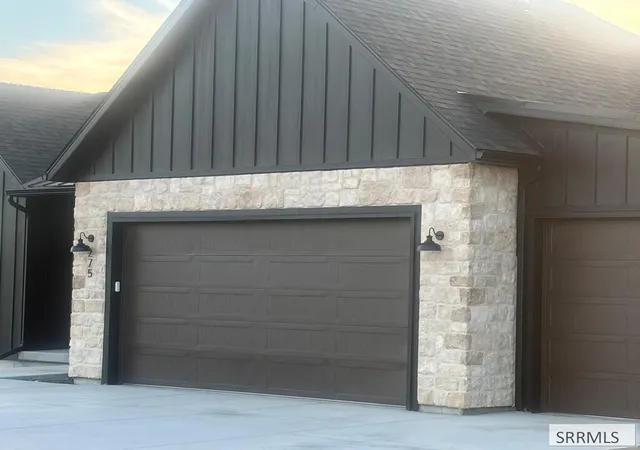 Photo 2 of Sale Pending at 275 N 2340 East, St Anthony, ID 83445 | MLS# 2187756 | Listing updated on 2026-10-05