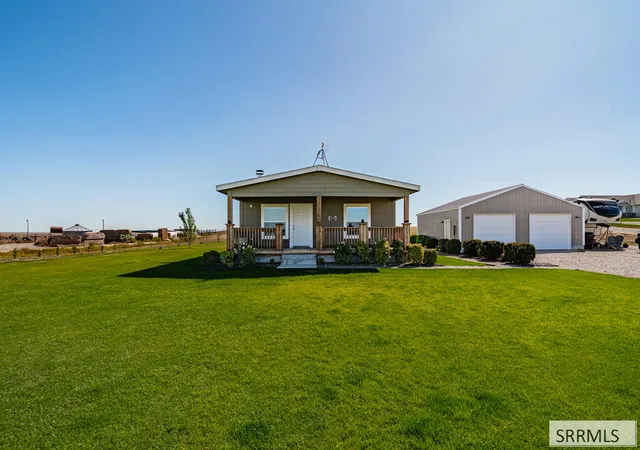 Photo 2 of Single family home for sale at 621 North 1300 W, Blackfoot, ID 83221 | MLS# 2189102 | Listing updated on 2026-09-14