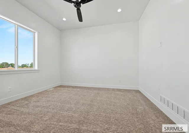 Photo 4 of Single family home for sale at 6876 Millbrook Dr, Idaho Falls, ID 83402 | MLS# 2188985 | Listing updated on 2026-10-26