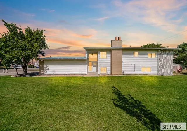 Multi family home for sale at 220 NE Main St, Blackfoot, ID 83221 | MLS# 2189253