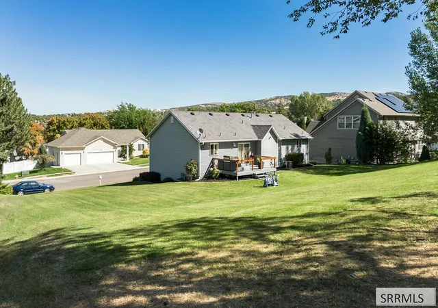 Photo 2 of Single family home for sale at 2387 Gail Dr, Pocatello, ID 83201 | MLS# 2189104 | Listing updated on 2026-09-10