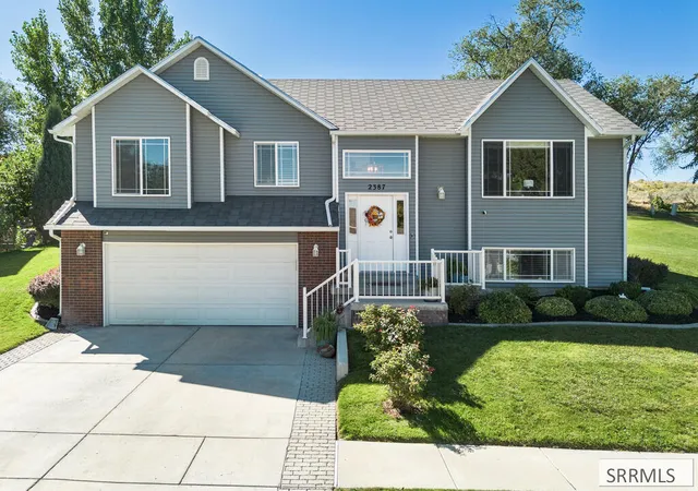 Photo 2 of Single family home for sale at 2387 Gail Dr, Pocatello, ID 83201 | MLS# 2189104 | Listing updated on 2026-09-10