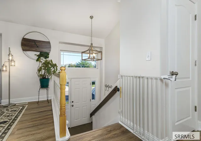 Photo 3 of Single family home for sale at 2387 Gail Dr, Pocatello, ID 83201 | MLS# 2189104 | Listing updated on 2026-09-10