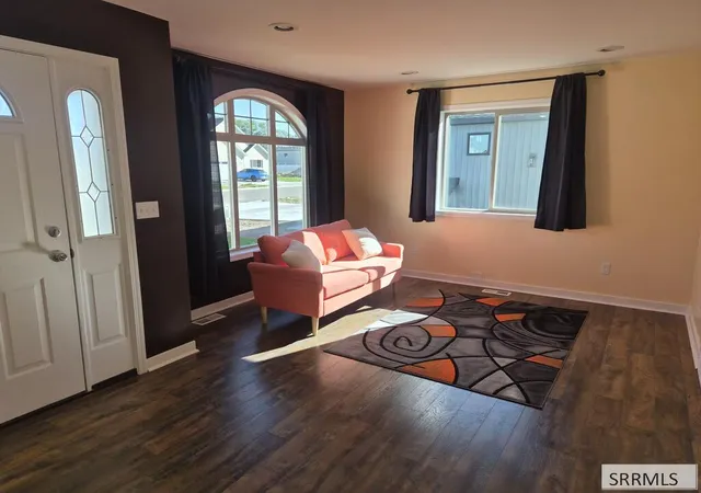 Photo 3 of Single family home for sale at 1069 Harris Loop, Blackfoot, ID 83221 | MLS# 2189066 | Listing updated on 2026-09-16