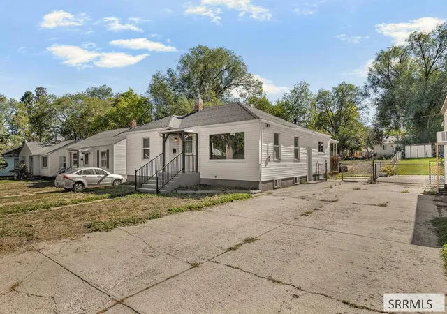 Photo 1 of Sale Pending at 77 Cottonwood Ave, Pocatello, ID 83204 | MLS# 2189526 | Listing updated on 2026-10-15