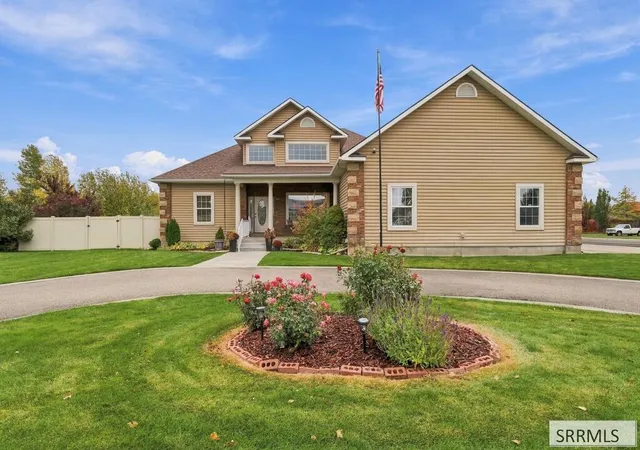 Photo 2 of Single family home for sale at 769 Katie Ct, Ammon, ID 83406 | MLS# 2189838 | Listing updated on 2026-10-14