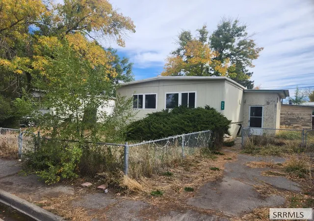 Photo 1 of Sale Pending at 373 N Contor Ave, Idaho Falls, ID 83401 | MLS# 2189627 | Listing updated on 2026-10-16