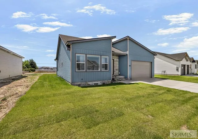 Photo 2 of Single family home for sale at 544 Abigail Ln, Shelley, ID 83274 | MLS# 2188978 | Listing updated on 2026-09-09