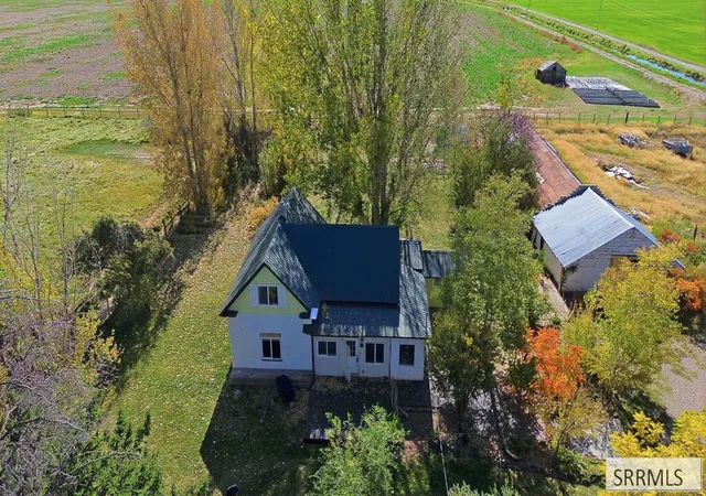 Single family home for sale at 855 E 1100 South, Shelley, ID 83274 | MLS# 2189822