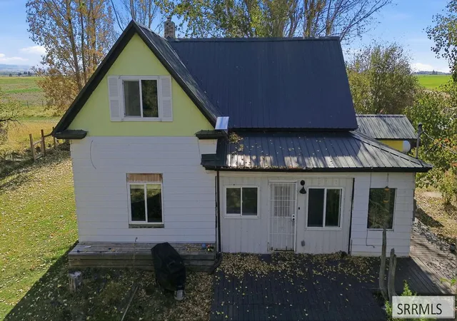 Photo 1 of Single family home for sale at 855 E 1100 South, Shelley, ID 83274 | MLS# 2189822 | Listing updated on 2026-10-14