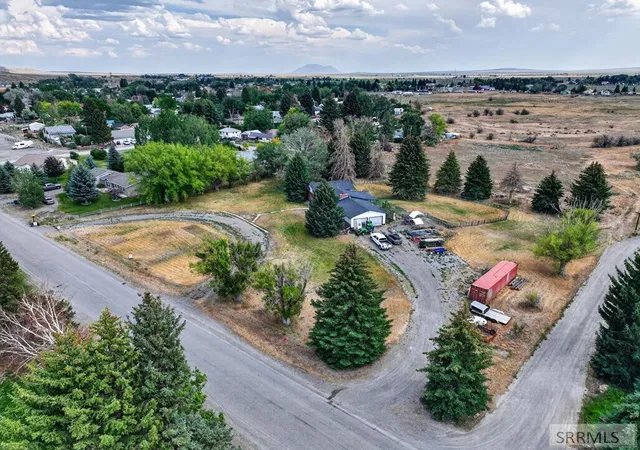 Photo 3 of Single family home for sale at 415 Sunset Dr, Arco, ID 83213 | MLS# 2189184 | Listing updated on 2026-09-12