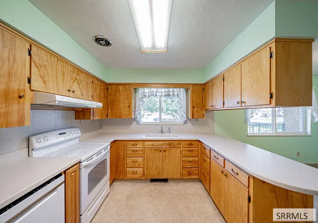Photo 4 of Single family home for sale at 3050 E Iona Rd, Idaho Falls, ID 83401 | MLS# 2188942 | Listing updated on 2026-09-20