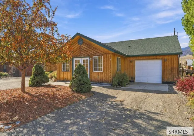 Photo 1 of Sale Pending at 819 Idaho Ave, Salmon, ID 83467 | MLS# 2189778 | Listing updated on 2026-10-13