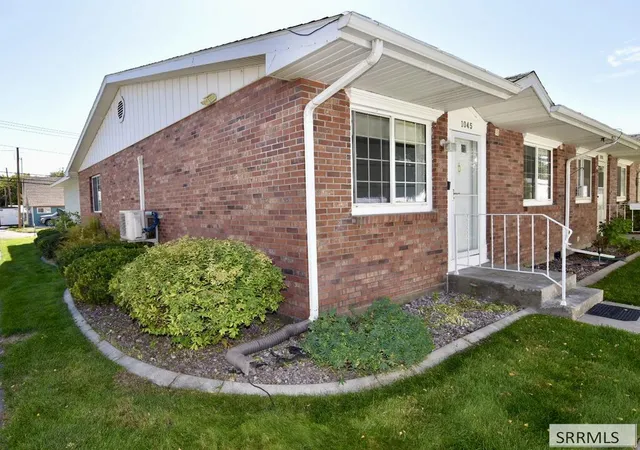 Photo 3 of Condo for sale at 1045 Canal, Idaho Falls, ID 83402 | MLS# 2189522 | Listing updated on 2026-10-04