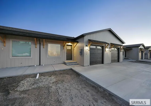 Photo 1 of Townhouse for sale at 1378 Gary Dr, Blackfoot, ID 83221 | MLS# 2189783 | Listing updated on 2026-10-12