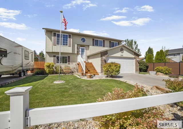 Photo 2 of Single family home for sale at 2148 Dakota Ln, Ammon, ID 83406 | MLS# 2189174 | Listing updated on 2026-09-11