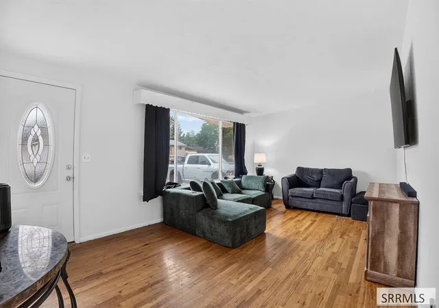 Photo 3 of Single family home for sale at 2161 E John Adams Pkwy, Idaho Falls, ID 83401 | MLS# 2188958 | Listing updated on 2026-09-04