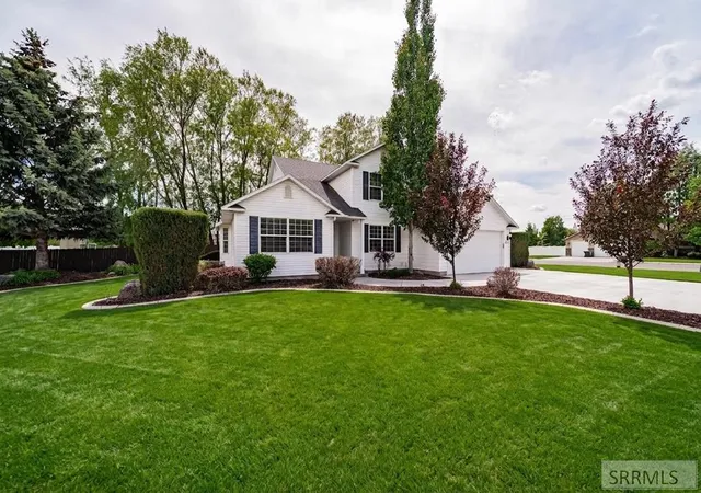 Photo 1 of Sale Pending at 1040 Wheatstone Dr, Idaho Falls, ID 83404 | MLS# 2189499 | Listing updated on 2026-10-13