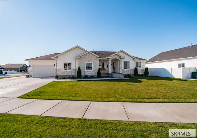 Photo 1 of Single family home for sale at 3700 E Koda Way, Idaho Falls, ID 83401 | MLS# 2189772 | Listing updated on 2026-10-10