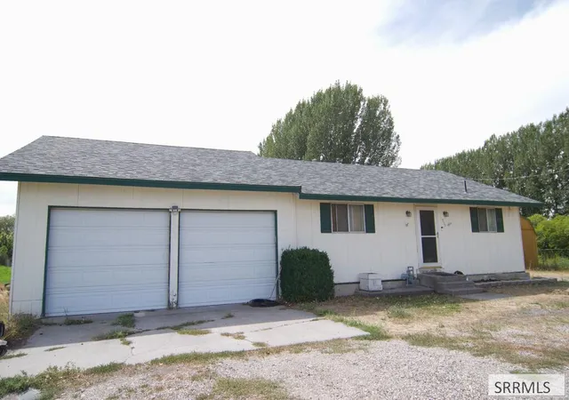 Photo 2 of Single family home for sale at 515 W Highway 26, Blackfoot, ID 83221 | MLS# 2189004 | Listing updated on 2026-09-14