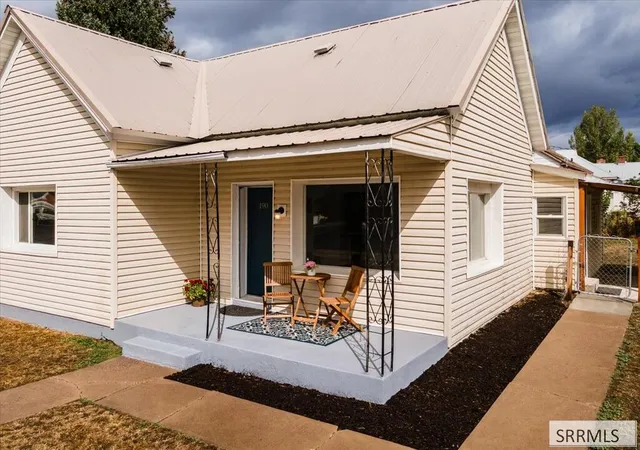 Photo 1 of Single family home for sale at 190 W 300 North, Malad City, ID 83252 | MLS# 2189326 | Listing updated on 2026-10-21