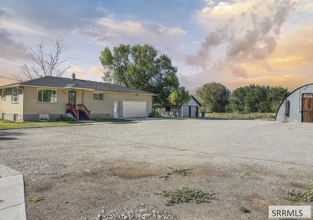 Photo 2 of Single family home for sale at 420 W 1 South, Rigby, ID 83442 | MLS# 2189504 | Listing updated on 2026-10-17