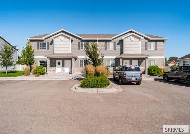 Photo 1 of Townhouse for sale at 511 Trails End, Idaho Falls, ID 83402 | MLS# 2189069 | Listing updated on 2026-09-08