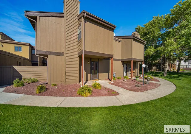 Photo 2 of Single family home for sale at 1405 Presto St #6, Idaho Falls, ID 83402 | MLS# 2189639 | Listing updated on 2026-10-04