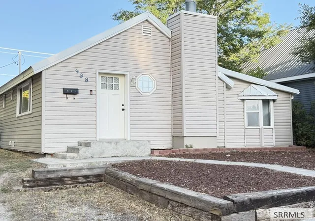 Photo 1 of Single family home for sale at 938 Ada Ave, Idaho Falls, ID 83402 | MLS# 2189163 | Listing updated on 2026-09-11