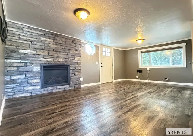 Photo 3 of Single family home for sale at 938 Ada Ave, Idaho Falls, ID 83402 | MLS# 2189163 | Listing updated on 2026-09-11