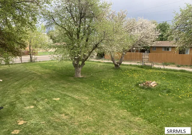 Photo 4 of Single family home for sale at 798 Garfield Street, Idaho Falls, ID 83401 | MLS# 2188697 | Listing updated on 2026-10-06