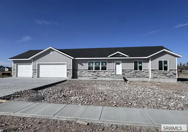 Photo 3 of Sale Pending at 4049 E 146 North, Rigby, ID 83442 | MLS# 2189212 | Listing updated on 2026-10-27