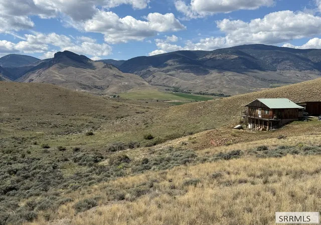 Photo 1 of Single family home for sale at 33 Sunflower Rd, Salmon, ID 83467 | MLS# 2189096 | Listing updated on 2026-09-10