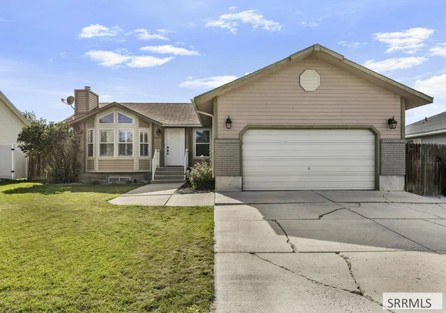 Photo 2 of Single family home for sale at 5471 Jerry Ln, Pocatello, ID 83202 | MLS# 2189025 | Listing updated on 2026-09-04
