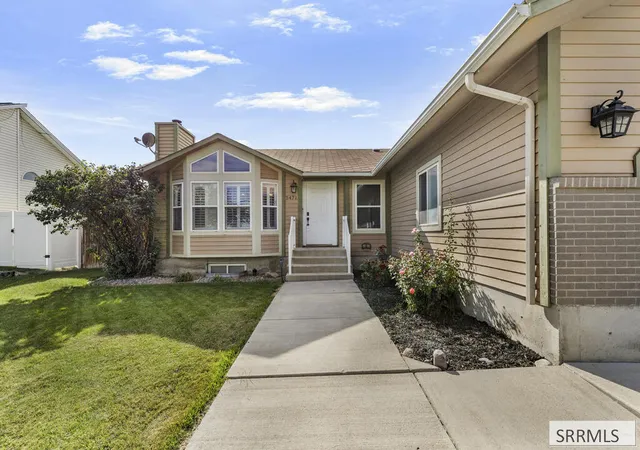 Photo 3 of Single family home for sale at 5471 Jerry Ln, Pocatello, ID 83202 | MLS# 2189025 | Listing updated on 2026-09-04