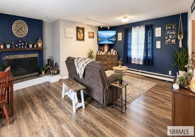 Photo 3 of Multi family home for sale at 1153 S Meridian St, Blackfoot, ID 83221 | MLS# 2189752 | Listing updated on 2026-10-09