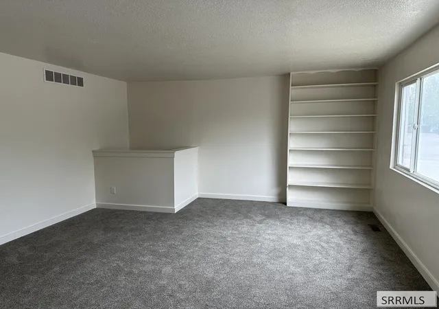 Photo 3 of Single family home for sale at 3975 Henderson Ln, Pocatello, ID 83201 | MLS# 2189785 | Listing updated on 2026-10-12