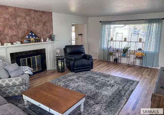 Photo 4 of Single family home for sale at 125 West 14th St, Idaho Falls, ID 83402 | MLS# 2188954 | Listing updated on 2026-09-21