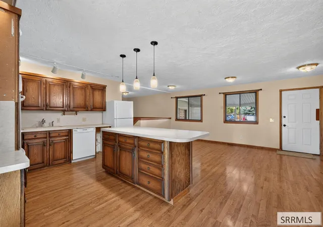 Photo 3 of Single family home for sale at 6676 Derek Ln, Idaho Falls, ID 83401 | MLS# 2189103 | Listing updated on 2026-09-09