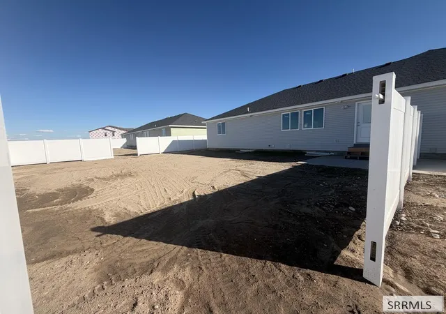 Photo 3 of Multi family home for sale at 456 E East Ln, Idaho Falls, ID 83401 | MLS# 2189394 | Listing updated on 2026-09-22