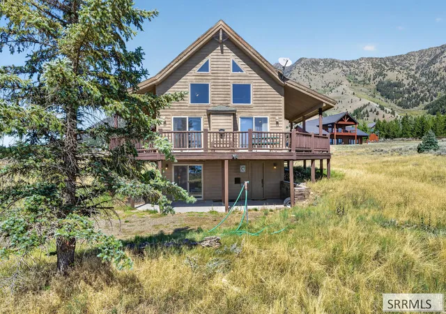 Photo 3 of Single family home for sale at 3675 Obrien Dr, Island Park, ID 83429 | MLS# 2189173 | Listing updated on 2026-09-11