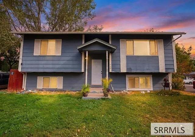 Photo 1 of Single family home for sale at 940 Castle St, Pocatello, ID 83202 | MLS# 2189089 | Listing updated on 2026-09-09