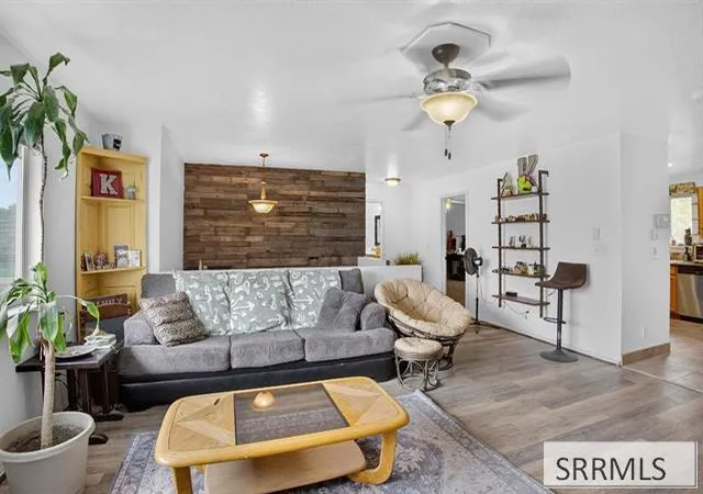 Photo 3 of Single family home for sale at 940 Castle St, Pocatello, ID 83202 | MLS# 2189089 | Listing updated on 2026-09-09