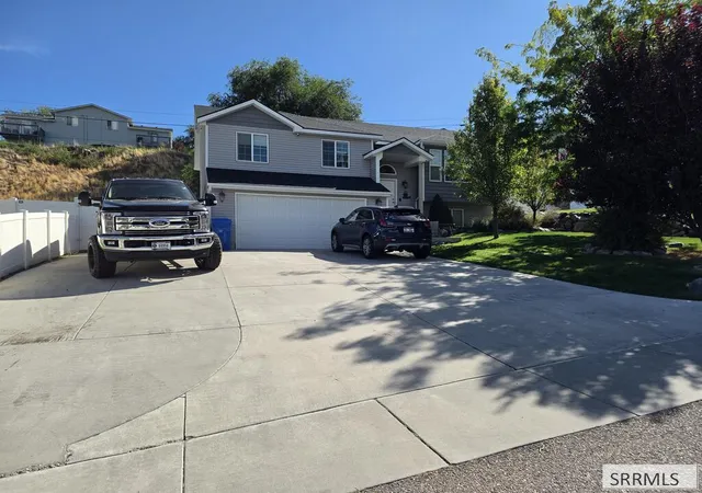 Photo 1 of Single family home for sale at 1222 Wall St, Pocatello, ID 83201 | MLS# 2189637 | Listing updated on 2026-10-25