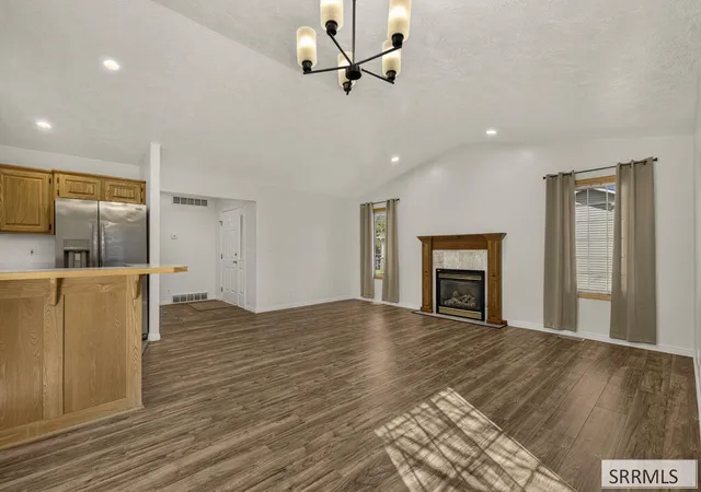 Photo 3 of Sale Pending at 3255 Sonora Dr, Idaho Falls, ID 83404 | MLS# 2188957 | Listing updated on 2026-09-08