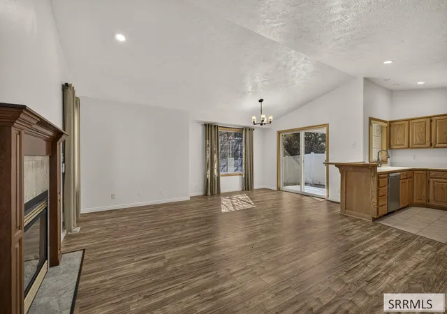 Photo 4 of Sale Pending at 3255 Sonora Dr, Idaho Falls, ID 83404 | MLS# 2188957 | Listing updated on 2026-09-08