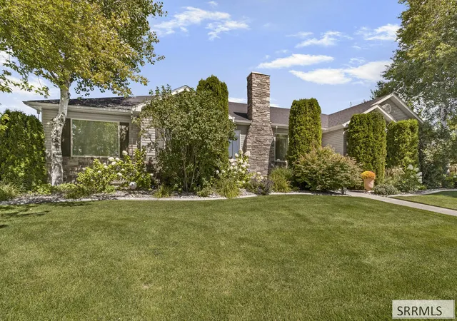 Photo 2 of Single family home for sale at 1253 Arrow Point Ln, Idaho Falls, ID 83404 | MLS# 2189051 | Listing updated on 2026-09-05