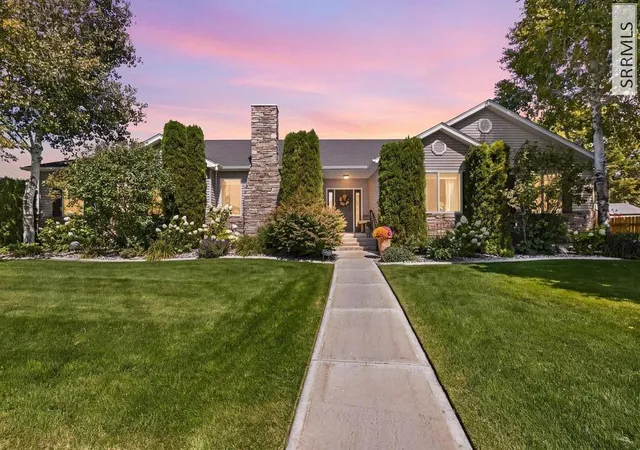 Photo 3 of Single family home for sale at 1253 Arrow Point Ln, Idaho Falls, ID 83404 | MLS# 2189051 | Listing updated on 2026-09-05
