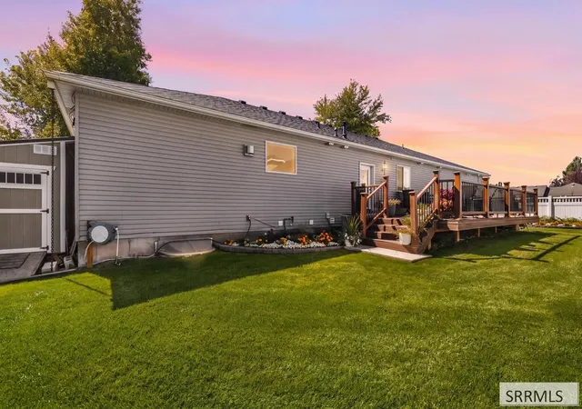 Photo 3 of Single family home for sale at 1253 Arrow Point Ln, Idaho Falls, ID 83404 | MLS# 2189051 | Listing updated on 2026-09-05